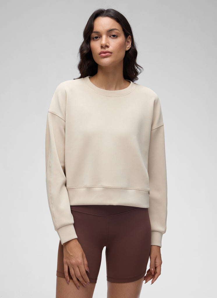 CRZ YOGA Womens SoftAura Basic Casual Sweat Shirt Crew Neck Pullover Mojave Tan