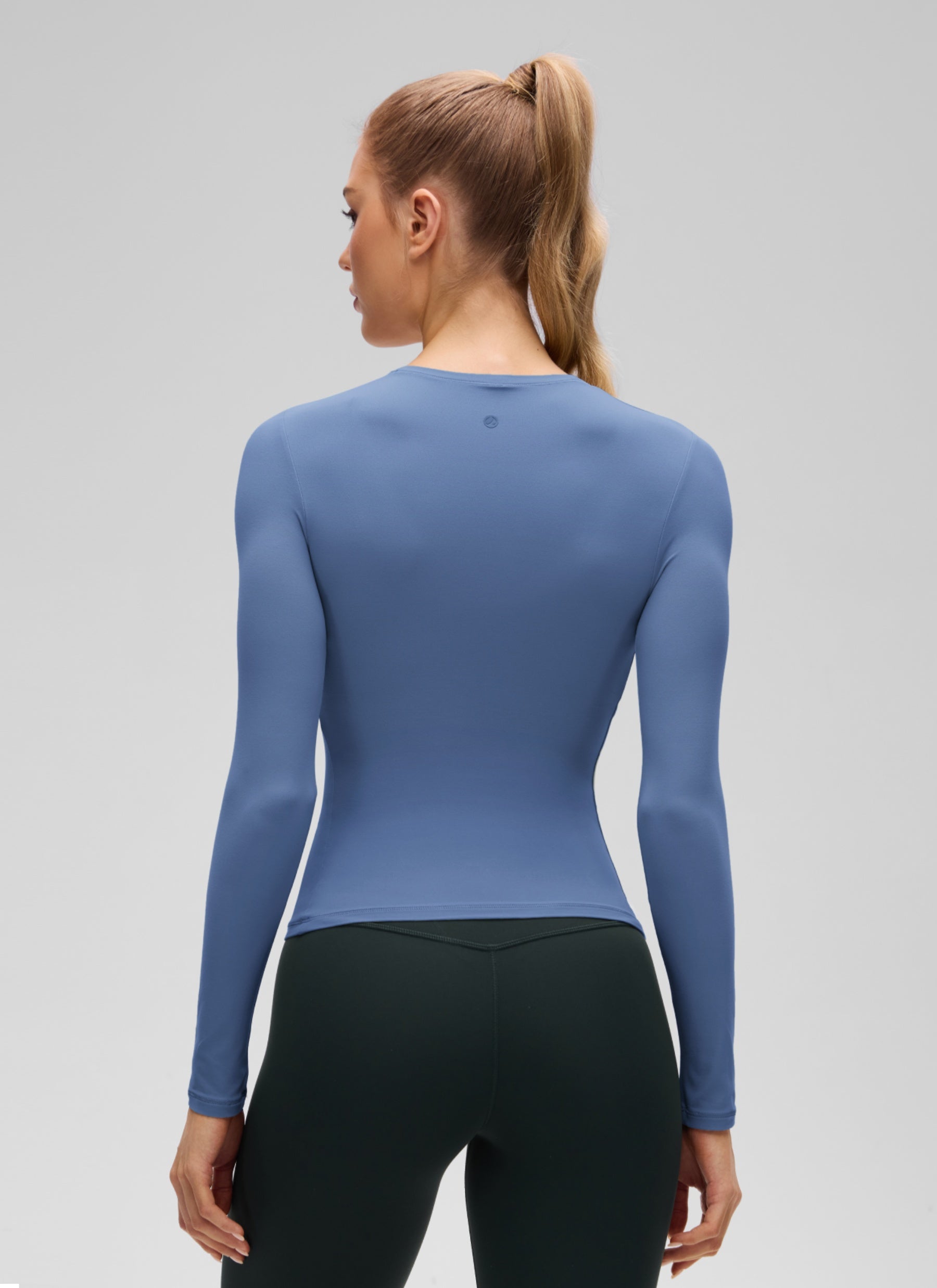 CRZ YOGA Women's Crew Neck Tight Fit Long Sleeve Shirts Casual Tee Oasis Blue