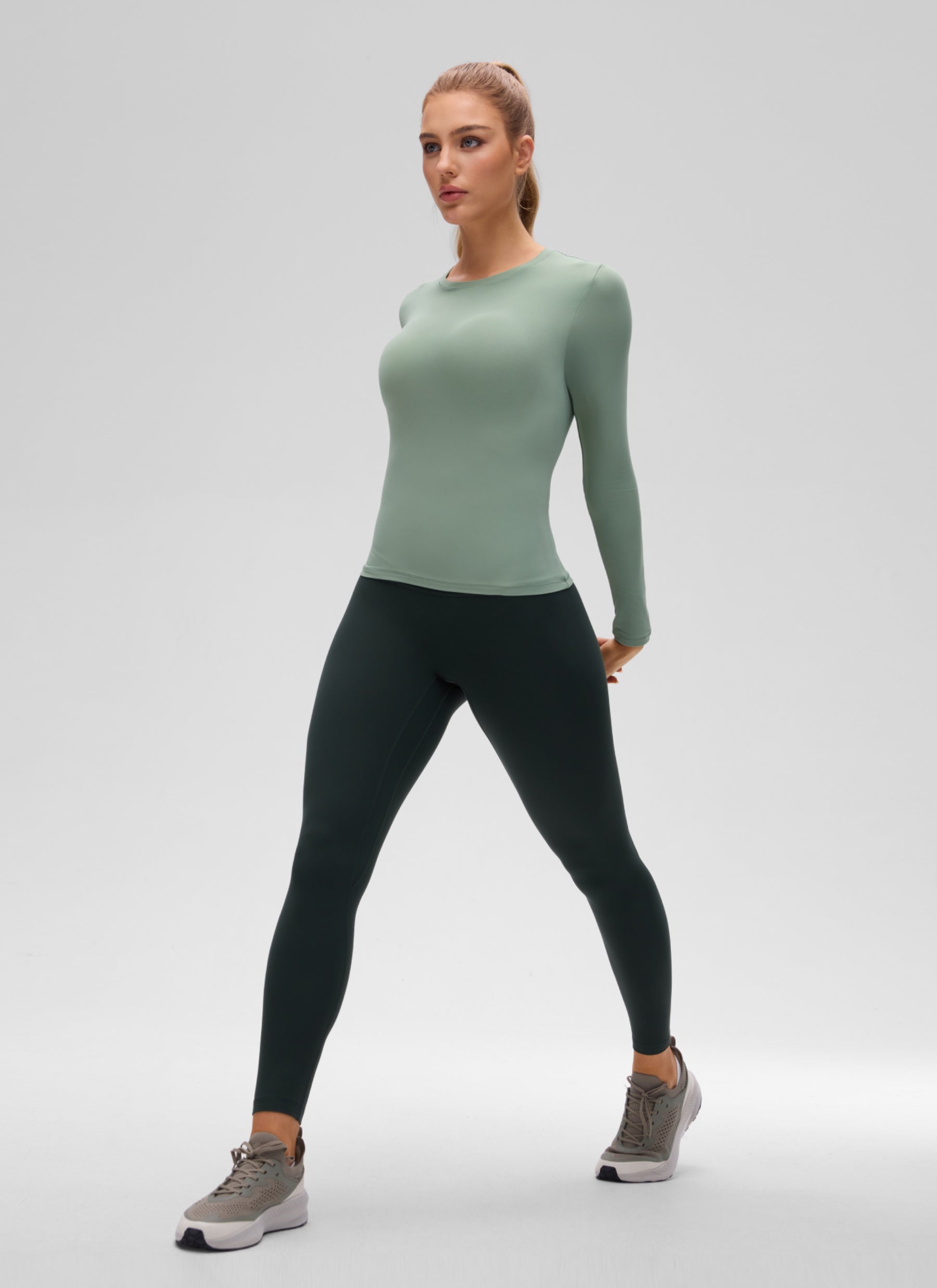 CRZ YOGA Women's Crew Neck Tight Fit Long Sleeve Shirts Casual Tee Green Palm Court