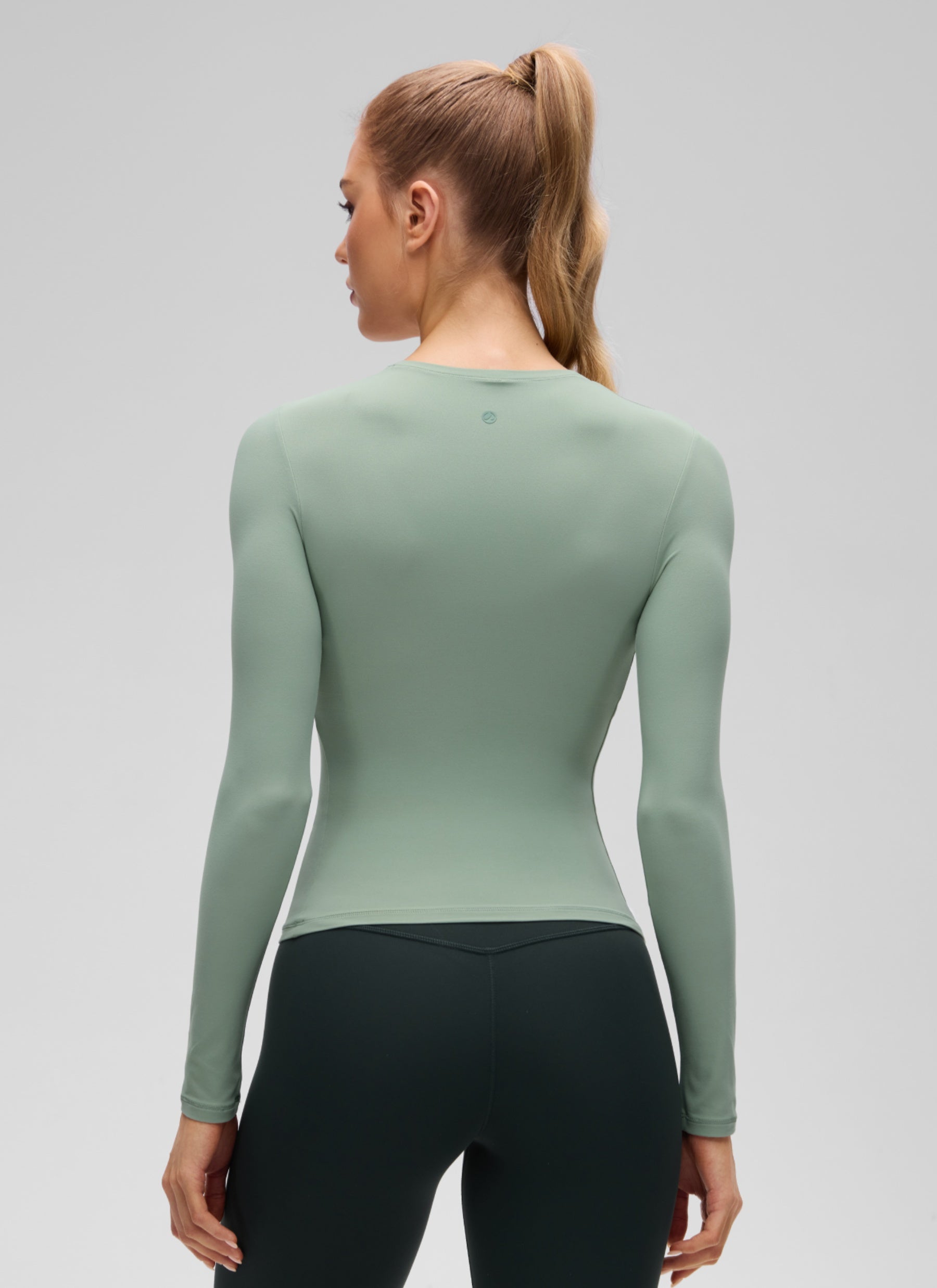 CRZ YOGA Women's Crew Neck Tight Fit Long Sleeve Shirts Casual Tee Green Palm Court