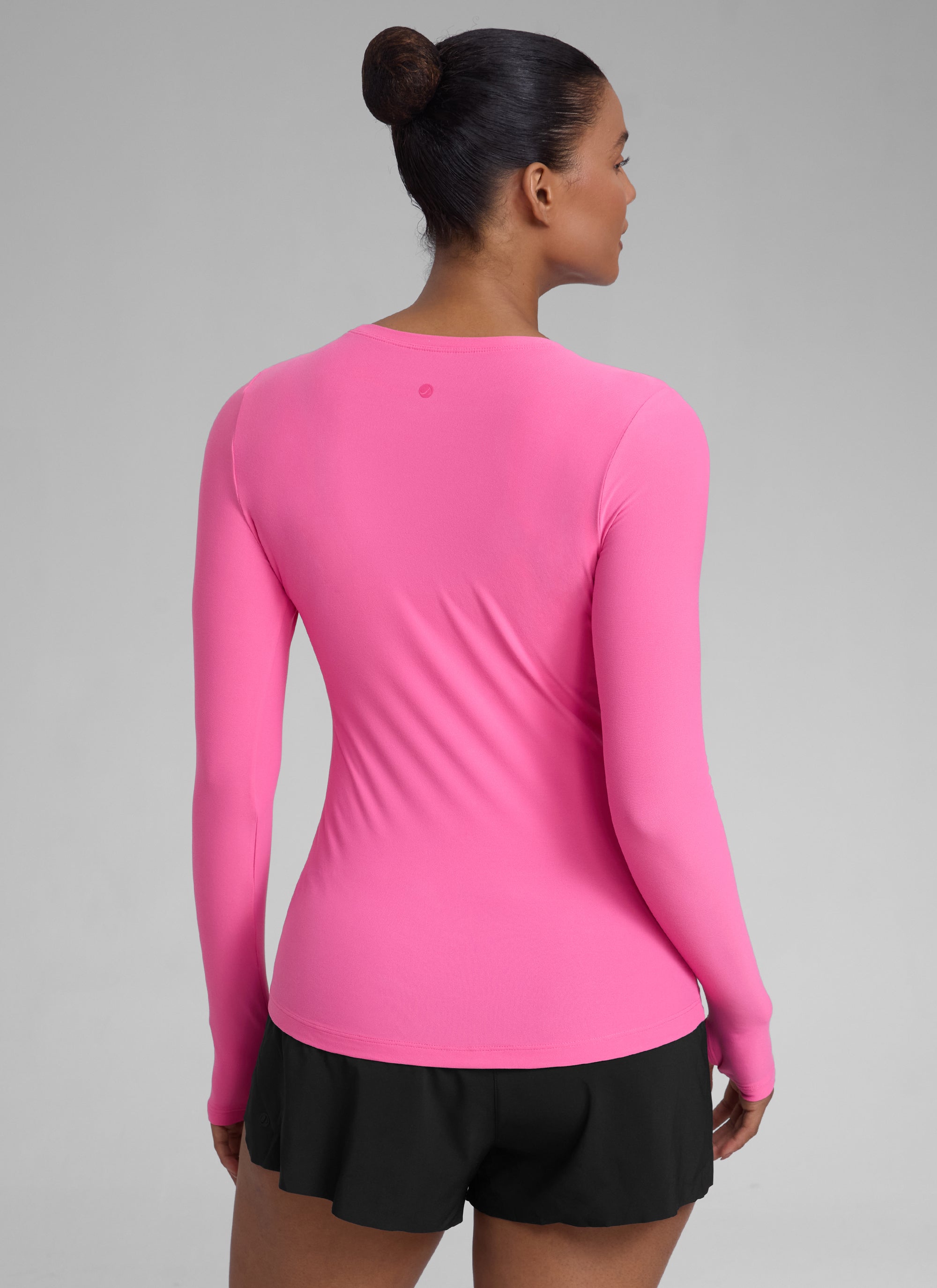 CRZYOGA Women's Cloudweight Workout Crewneck Long Sleeve Thumb Hole Hot Fudge Brown