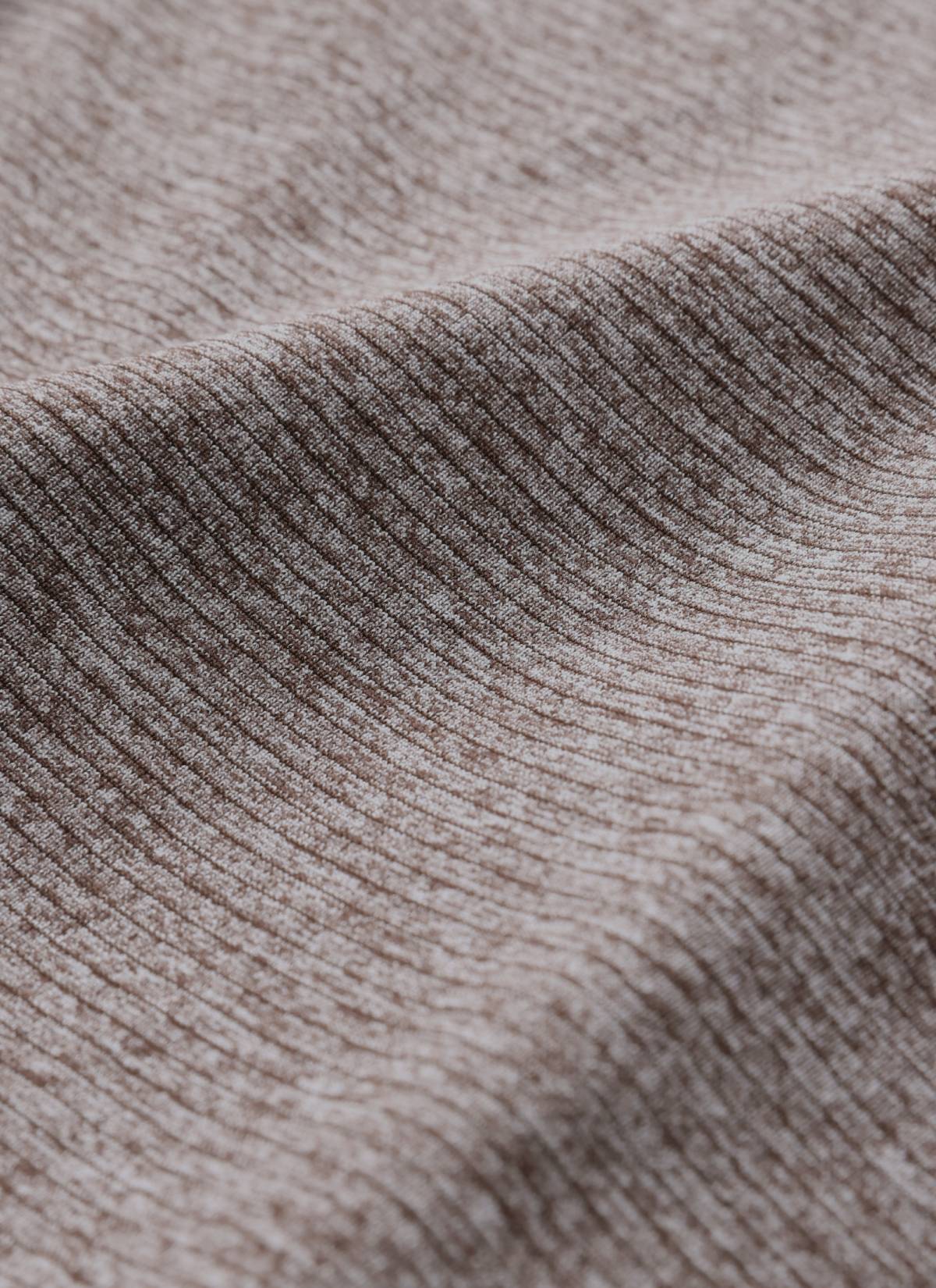 CRZ YOGA Women's Run Train Shirts Seamless Long Sleeve Waist Length Hot Fudge Brown Heather @model_info:fudge